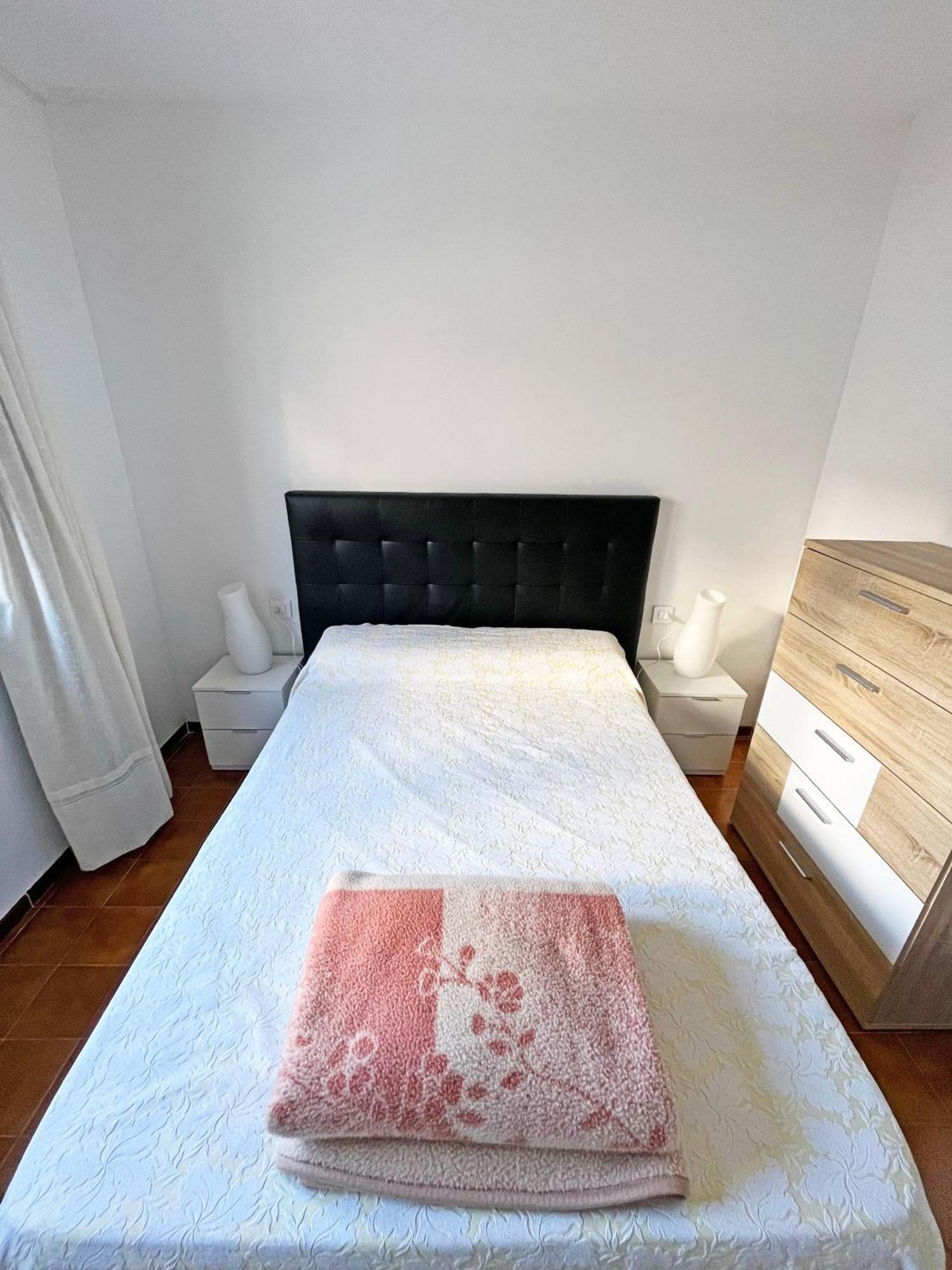 Apartamento En La Escala Con Piscina Y Parking L' Escala Buitenkant foto