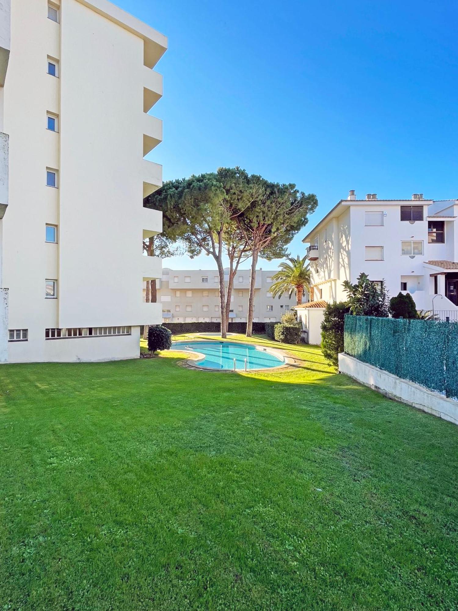 Apartamento En La Escala Con Piscina Y Parking L' Escala Buitenkant foto